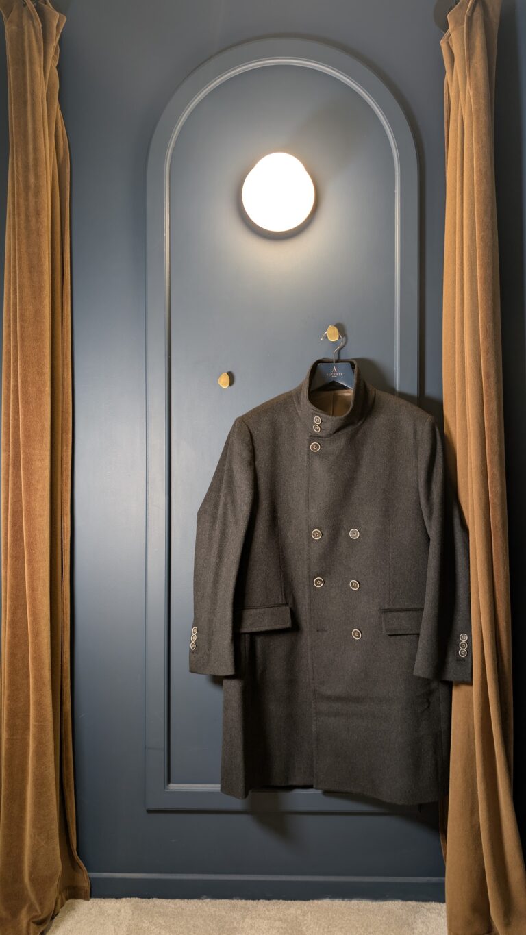 Auguste Tailleur, Manteau officier 100% laine mérinos Australienne extrafine Capolavoro Loro Piana