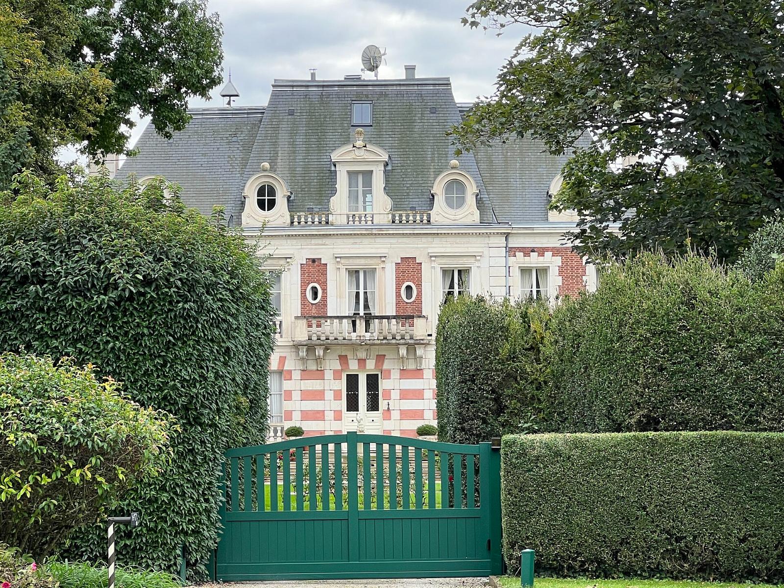 Le Château de Saint-Germain-du-Plain
